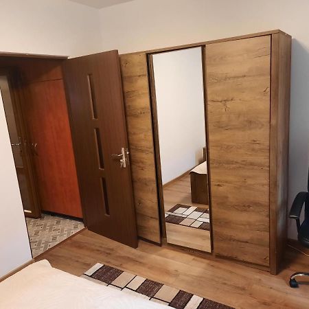 胡内多阿拉Apartament Zona Centrala公寓 外观 照片