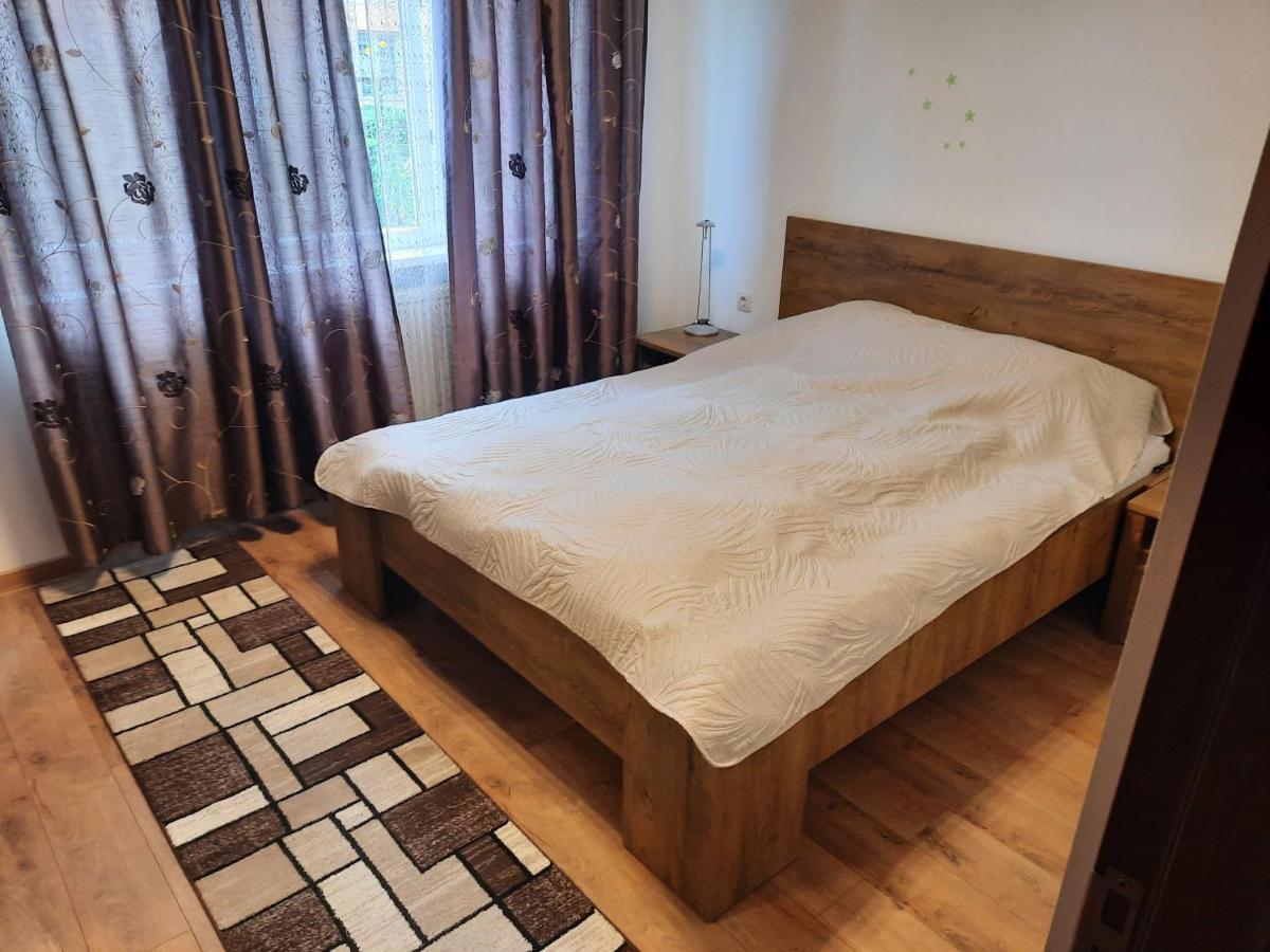 胡内多阿拉Apartament Zona Centrala公寓 外观 照片